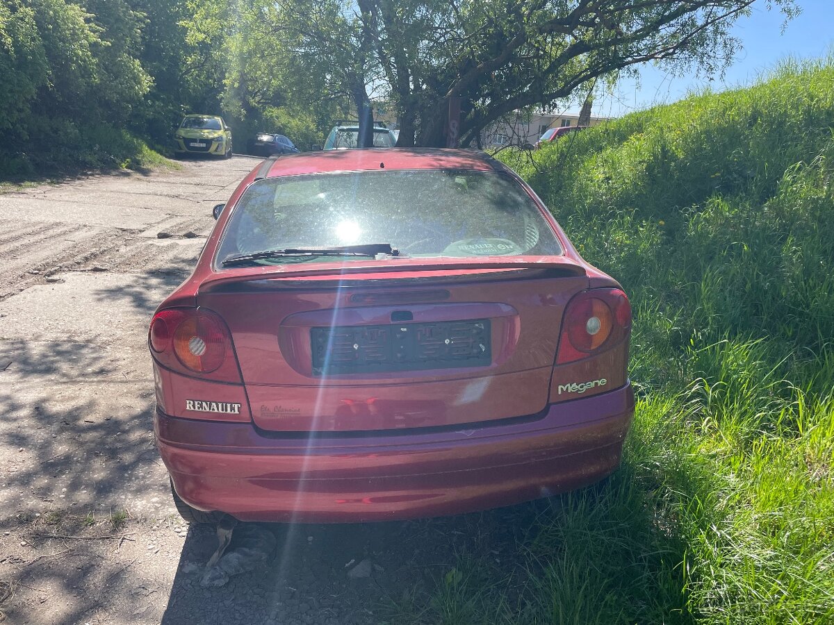 Megane - 6