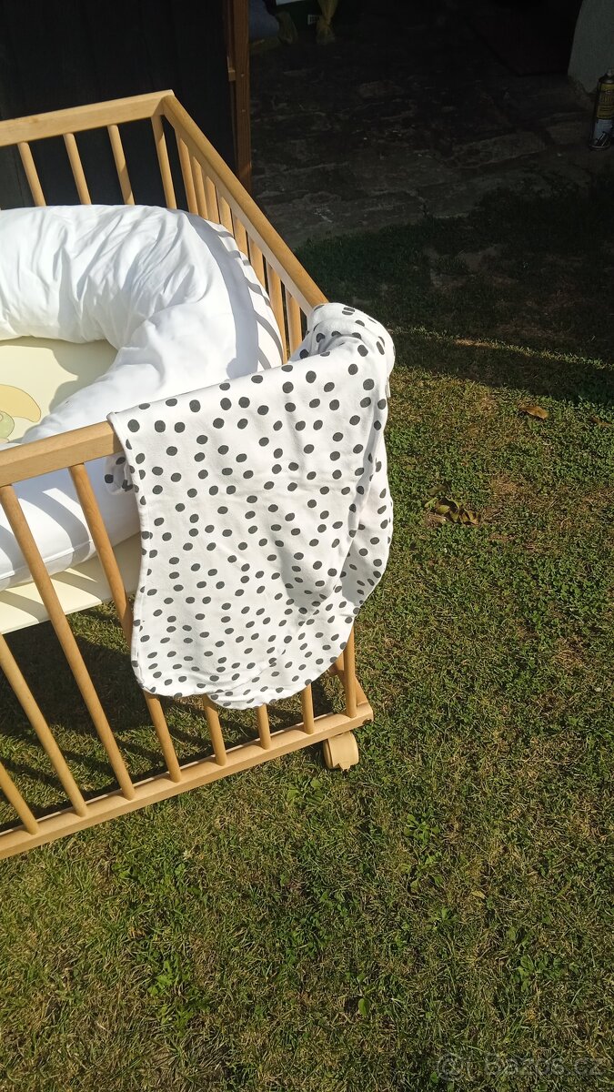 Postýlka, ohrádka - 6