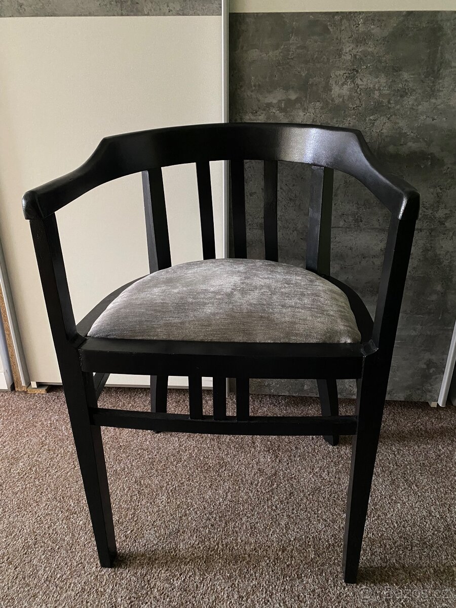 Raritní retro židle z masivu — elegantní, cenný kousek ve vý - 6