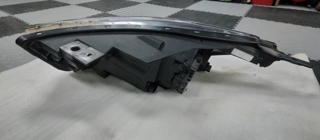 Kia Rio IV 4 YB 2017- prave predne svetlo lampa - 6