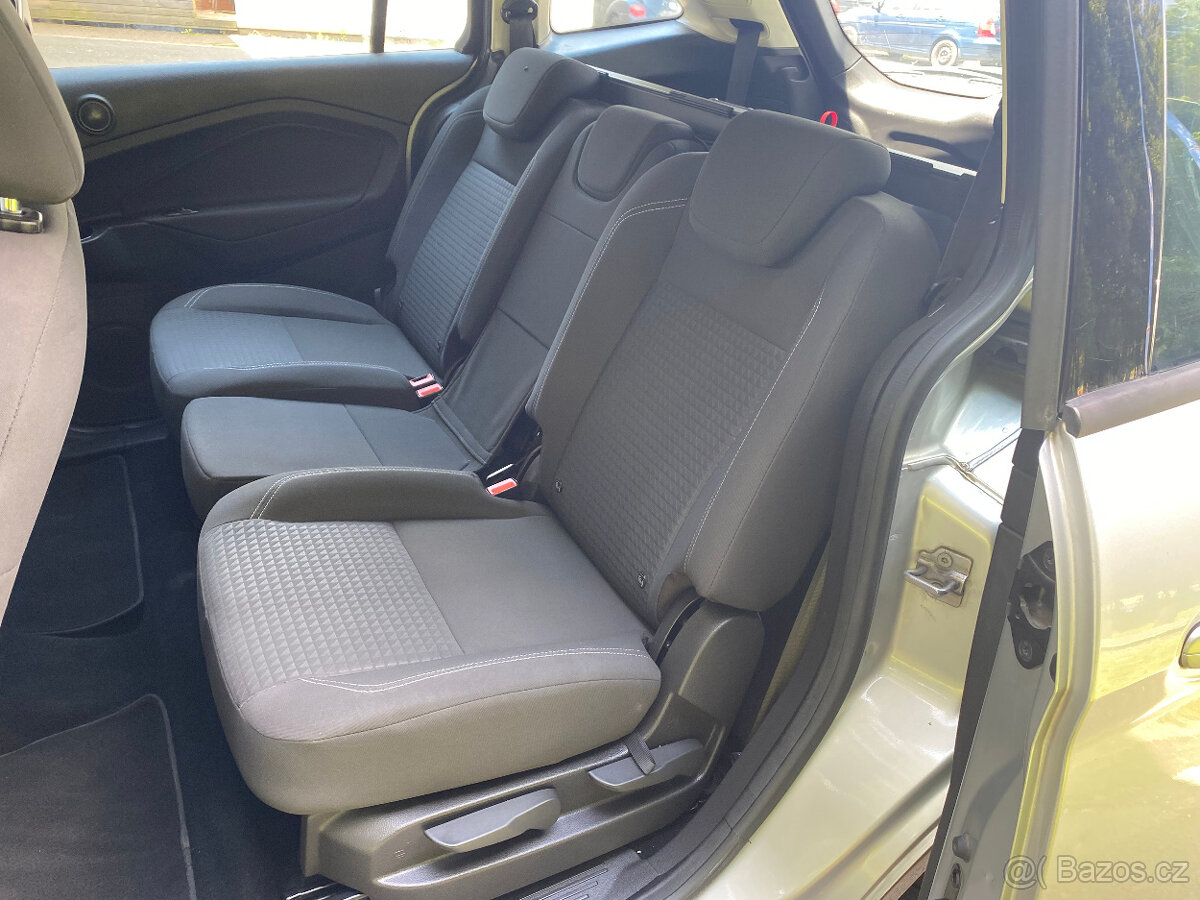Ford Grand C-MAX 1.5 TDCi Plus-7 míst - ODP. DPH - 6