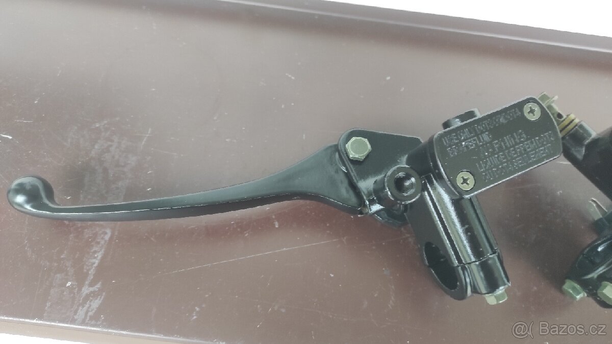 Pumpa hydraulicke spojky a predni brzda - 6