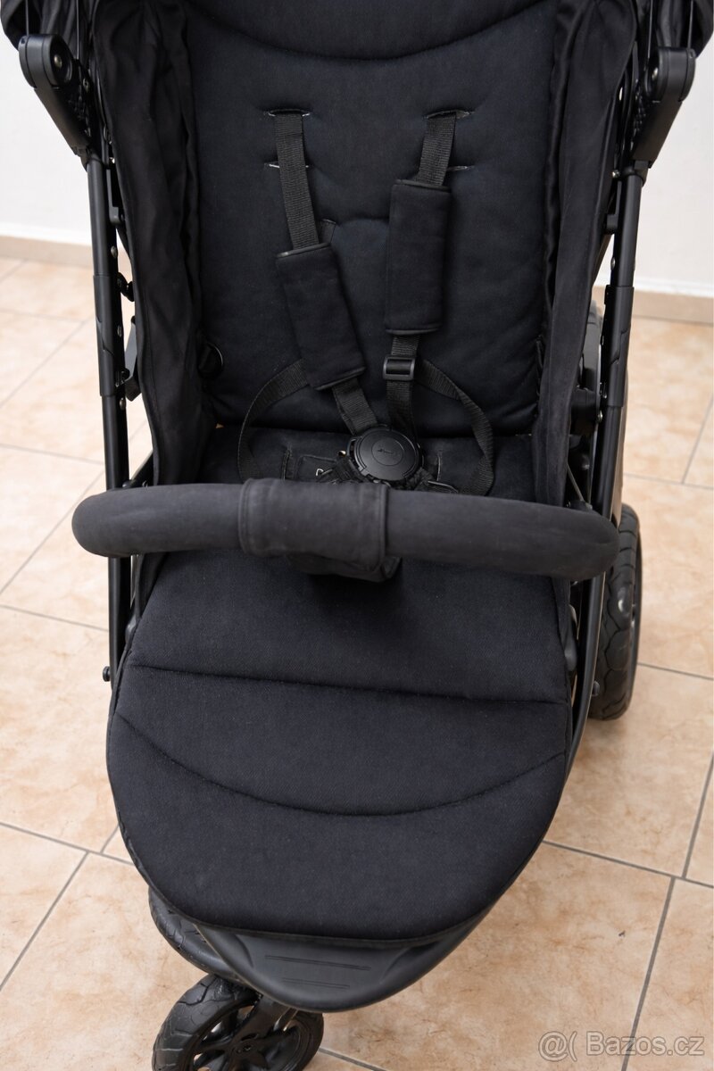 Kočárek Hauck Rapid 3R – super stav - 6