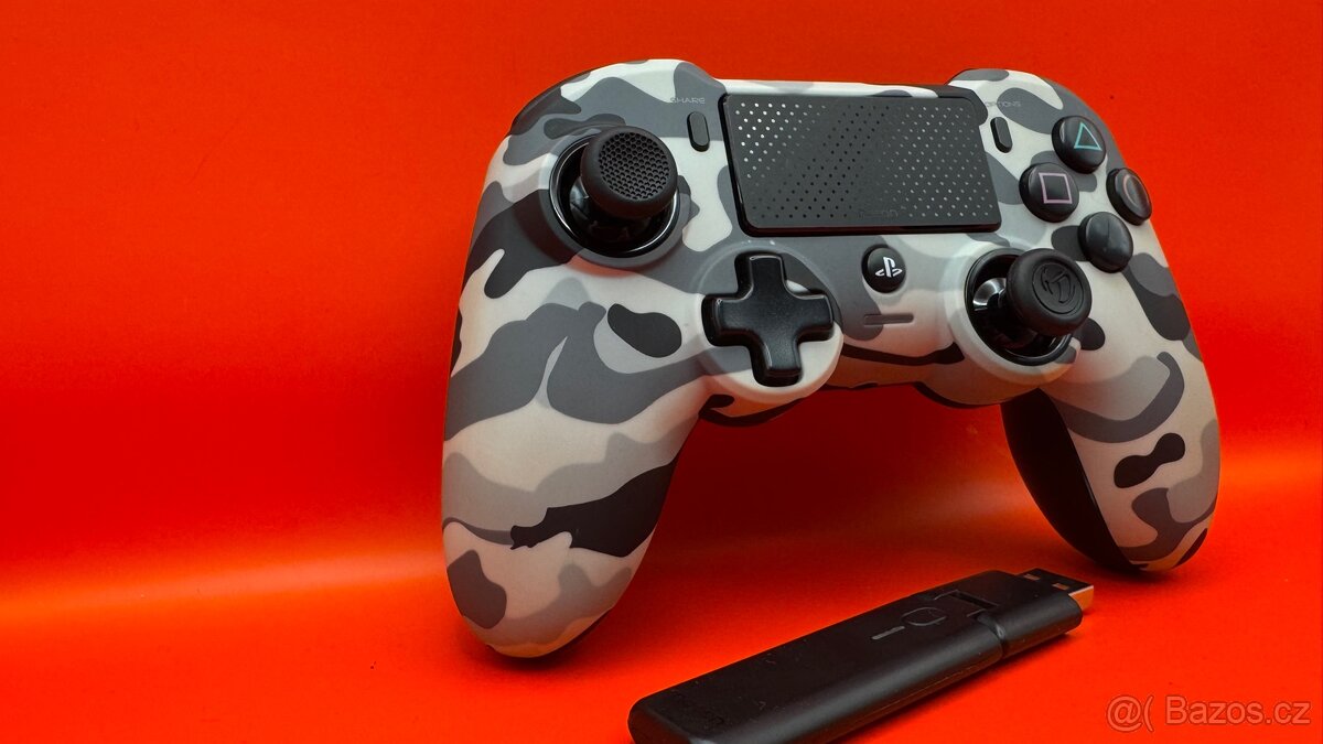 PS4 Slim 1TB + 2x ovladač (1 úplně nový) - 6