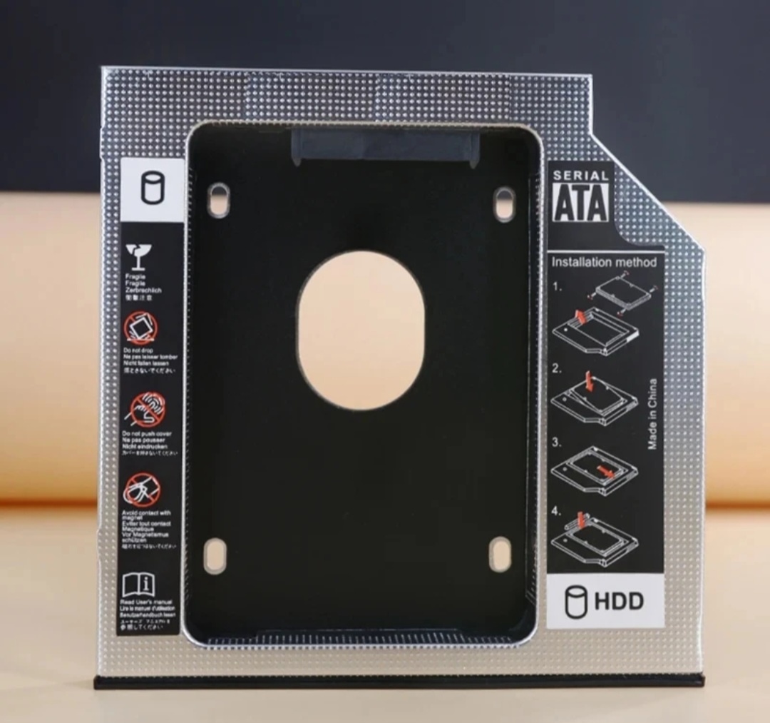 Adaptér 2,5" HDD/SSD do prostoru CD - 6