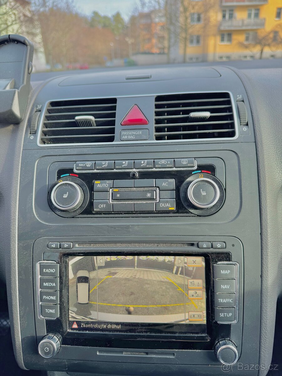 VW TOURAN 1.4Tsi R.v. 2011 - 6