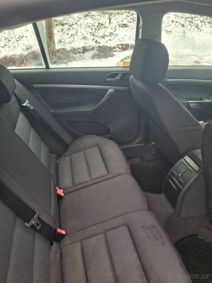 Škoda Octavia II 1.9tdi 77kw rok 2004 sedan - 6