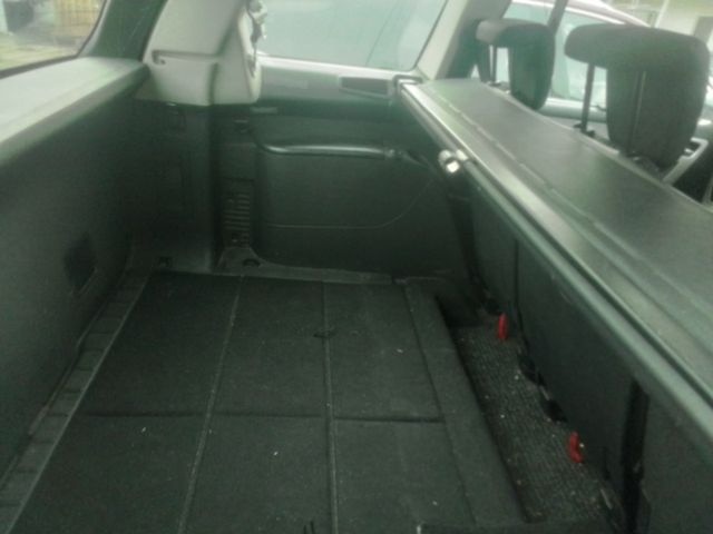 Citroën C4 Picasso 7místný - 6