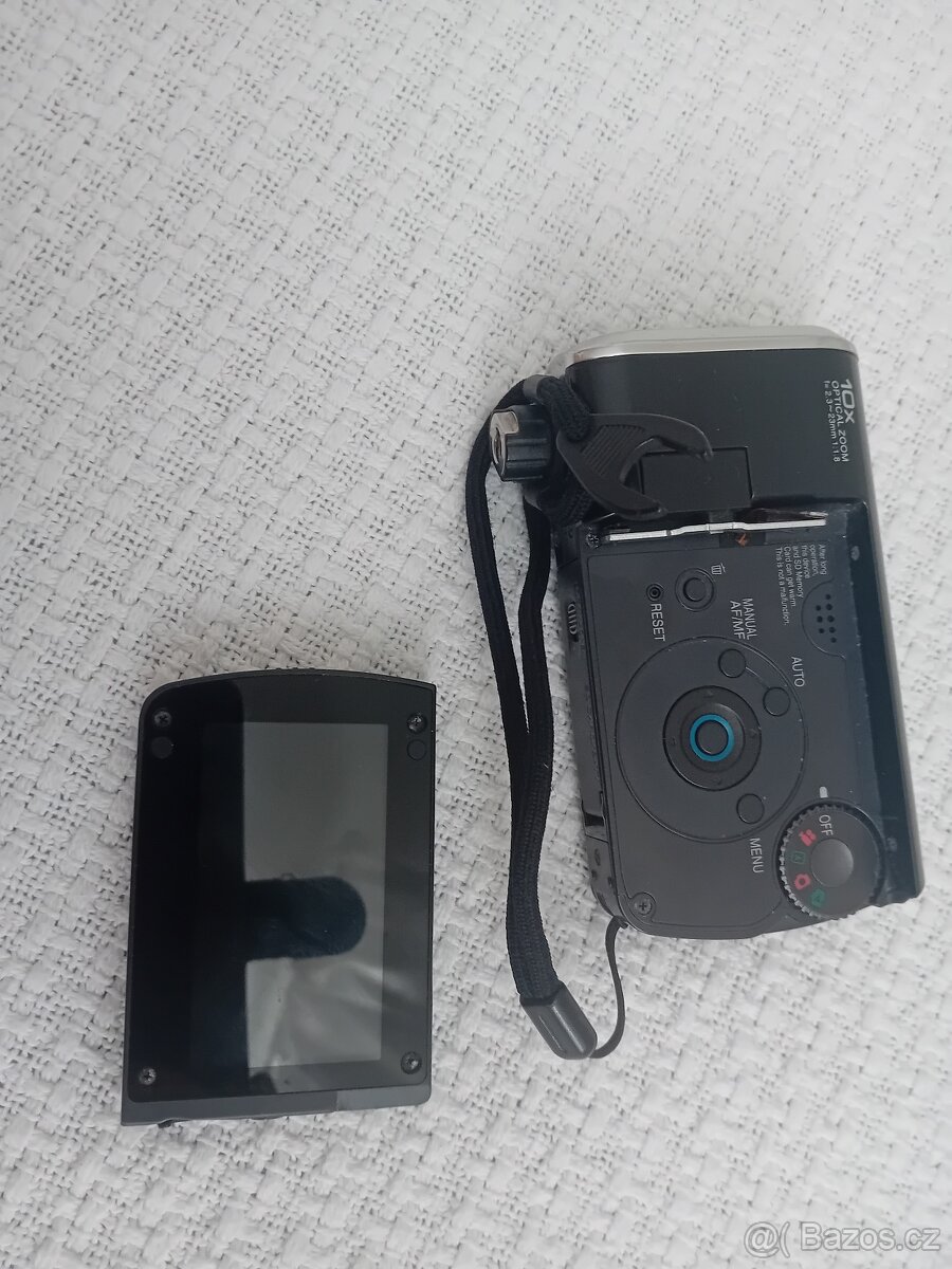 kamera Panasonic SDR-S10 - 6