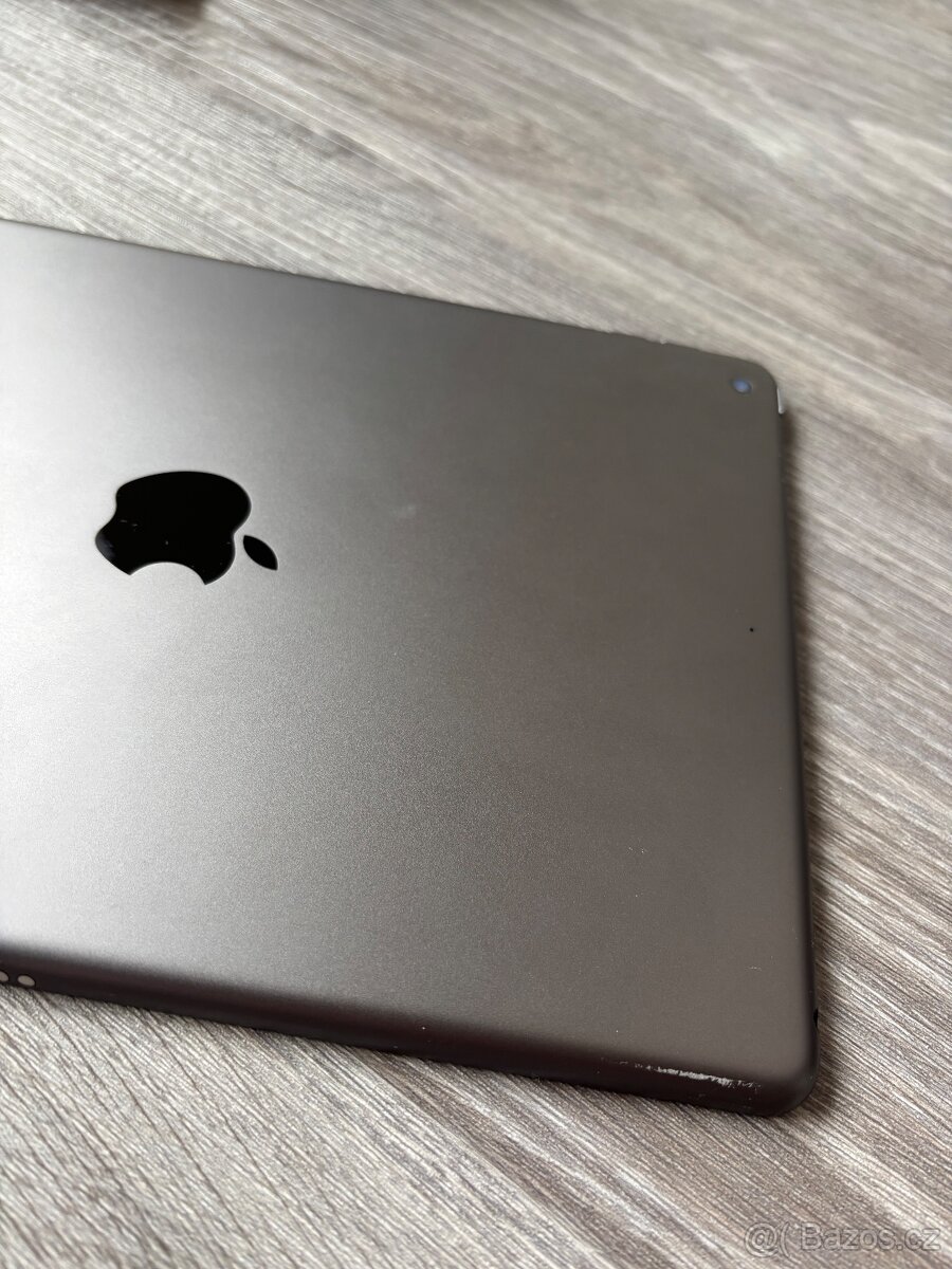 Apple iPad (9.generace) - 6