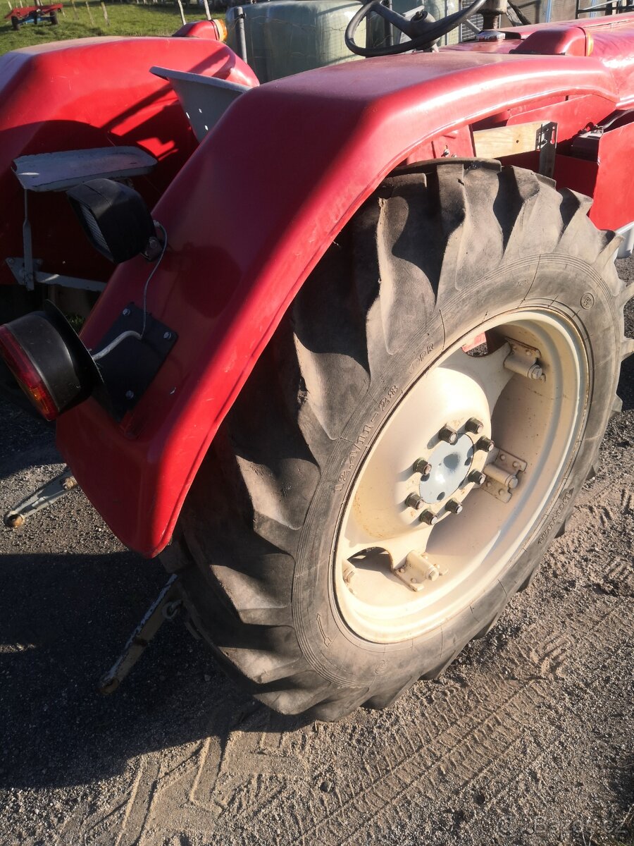 Zetor 3011 - díly - 6