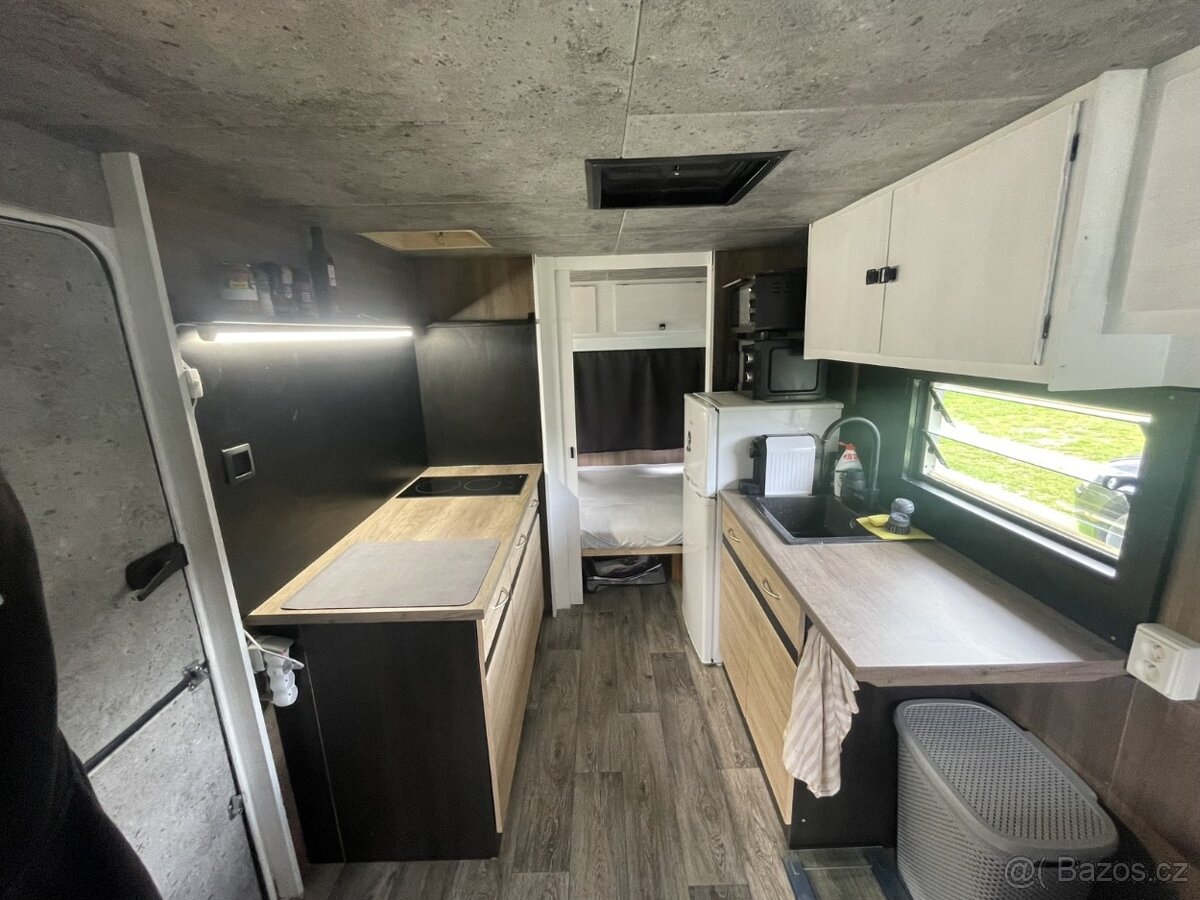 Obytný karavan - 6