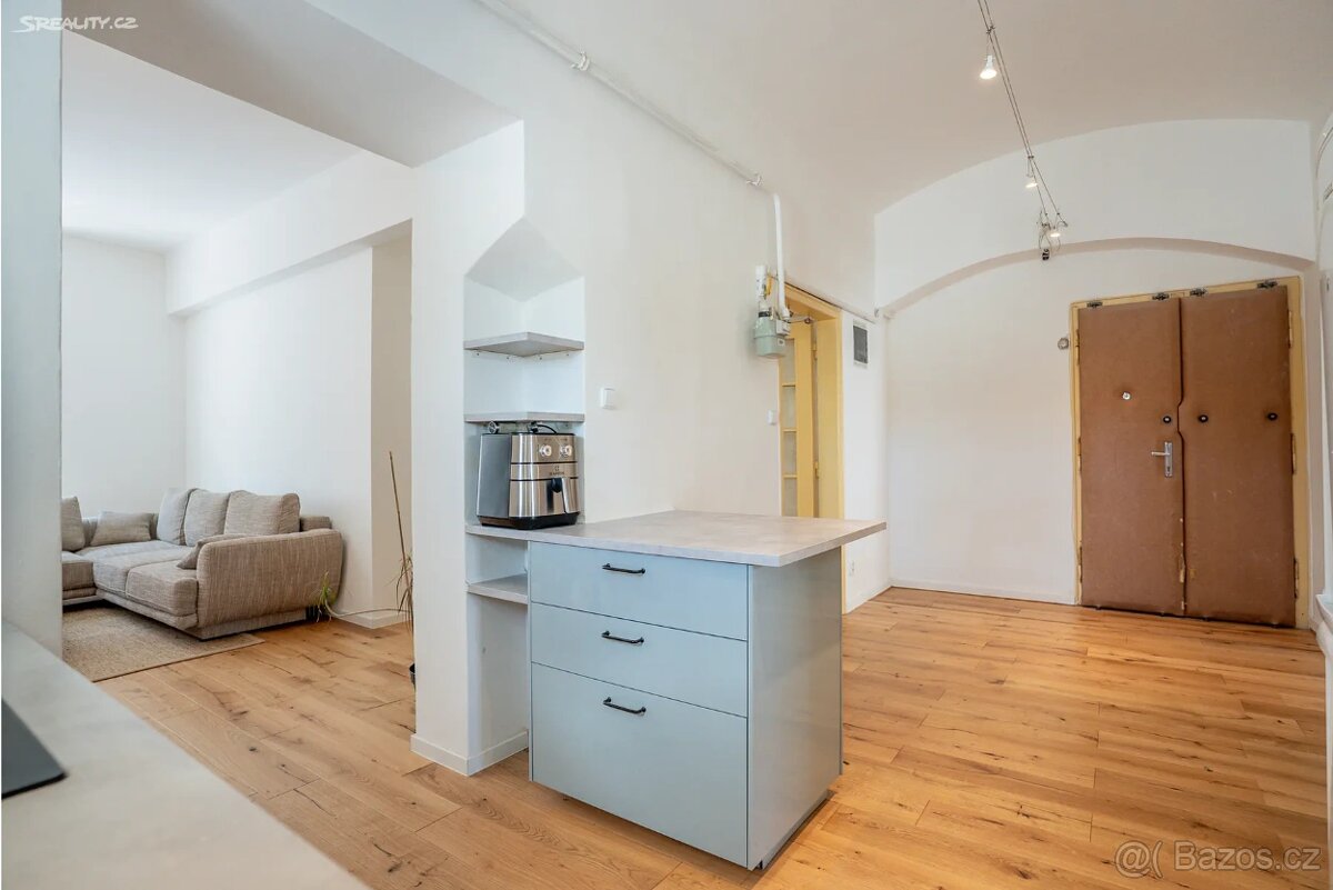 Byt 3+1, 85m2, Praha Nusle, Po rekonstrukci - 6