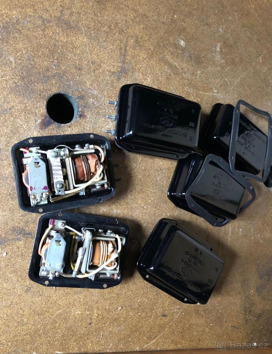 Originální nové relé dobíjení PP302 6V PP330 12V - 6