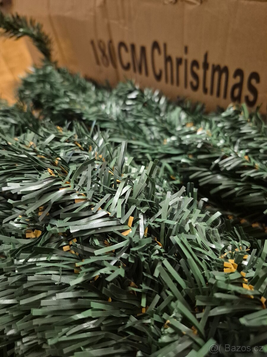 Nový vánoční stromek 180 cm - 6