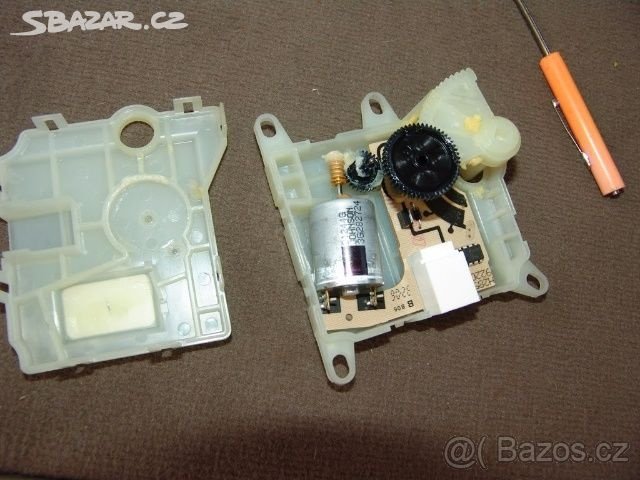 Ford Transit OZUBENÉ KOLO pro motorek topení - 6