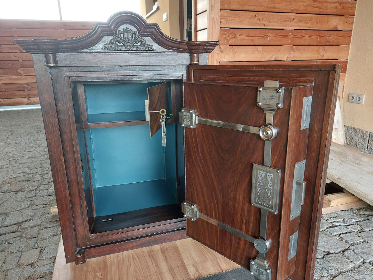 Stylový historický trezor Hynek Klepetář – Praha - 6