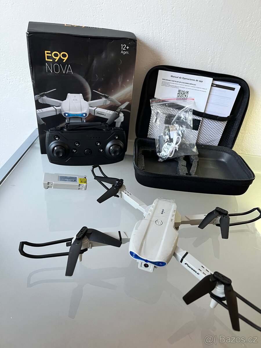 Drone E99 – Skládací kvadrokoptéra s kamerou - 6