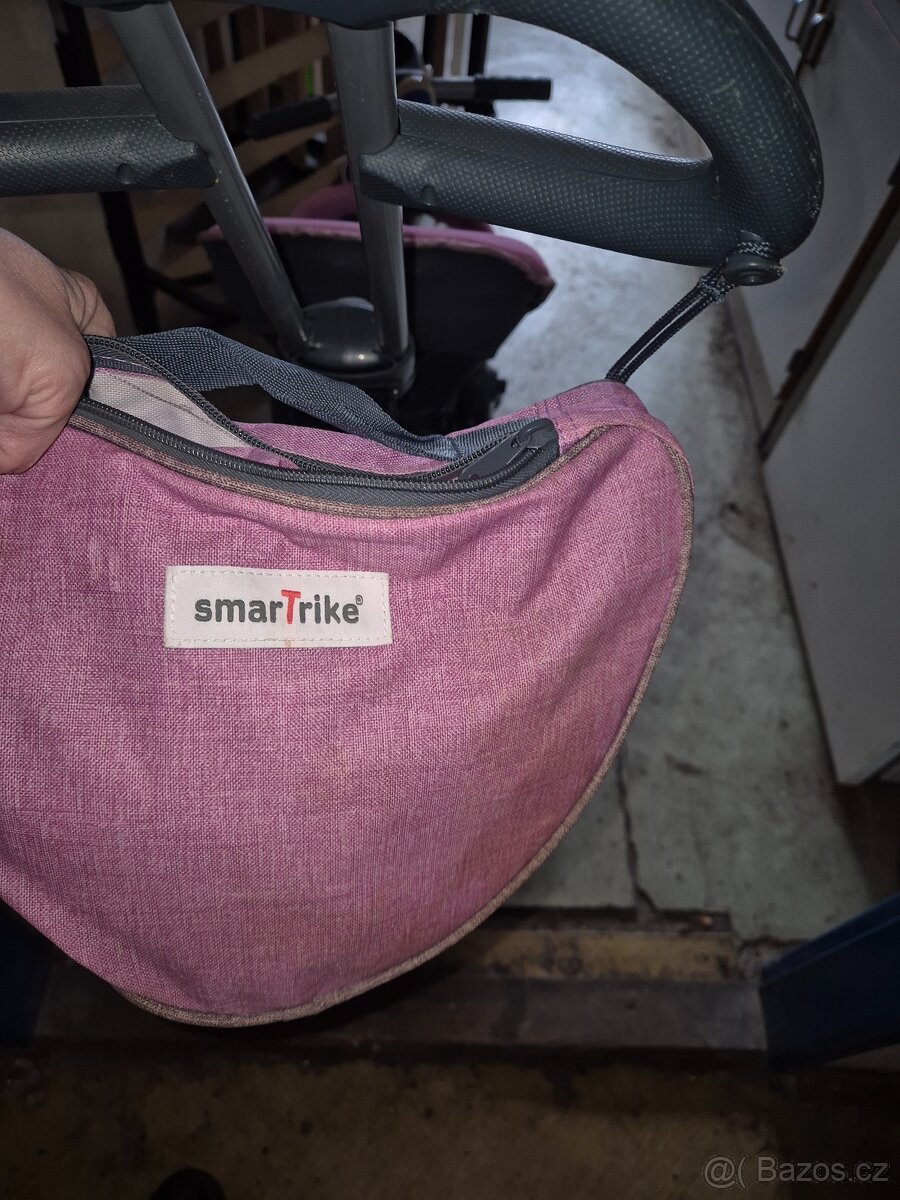 Dětská tříkolka s vodící tyčí - 6