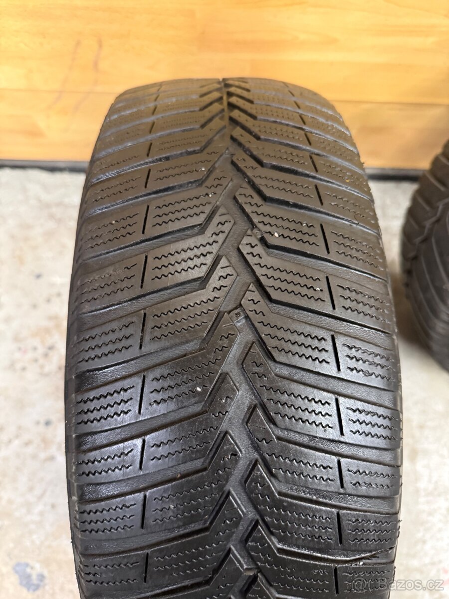 Zimní pneu 185/60/14 - 6