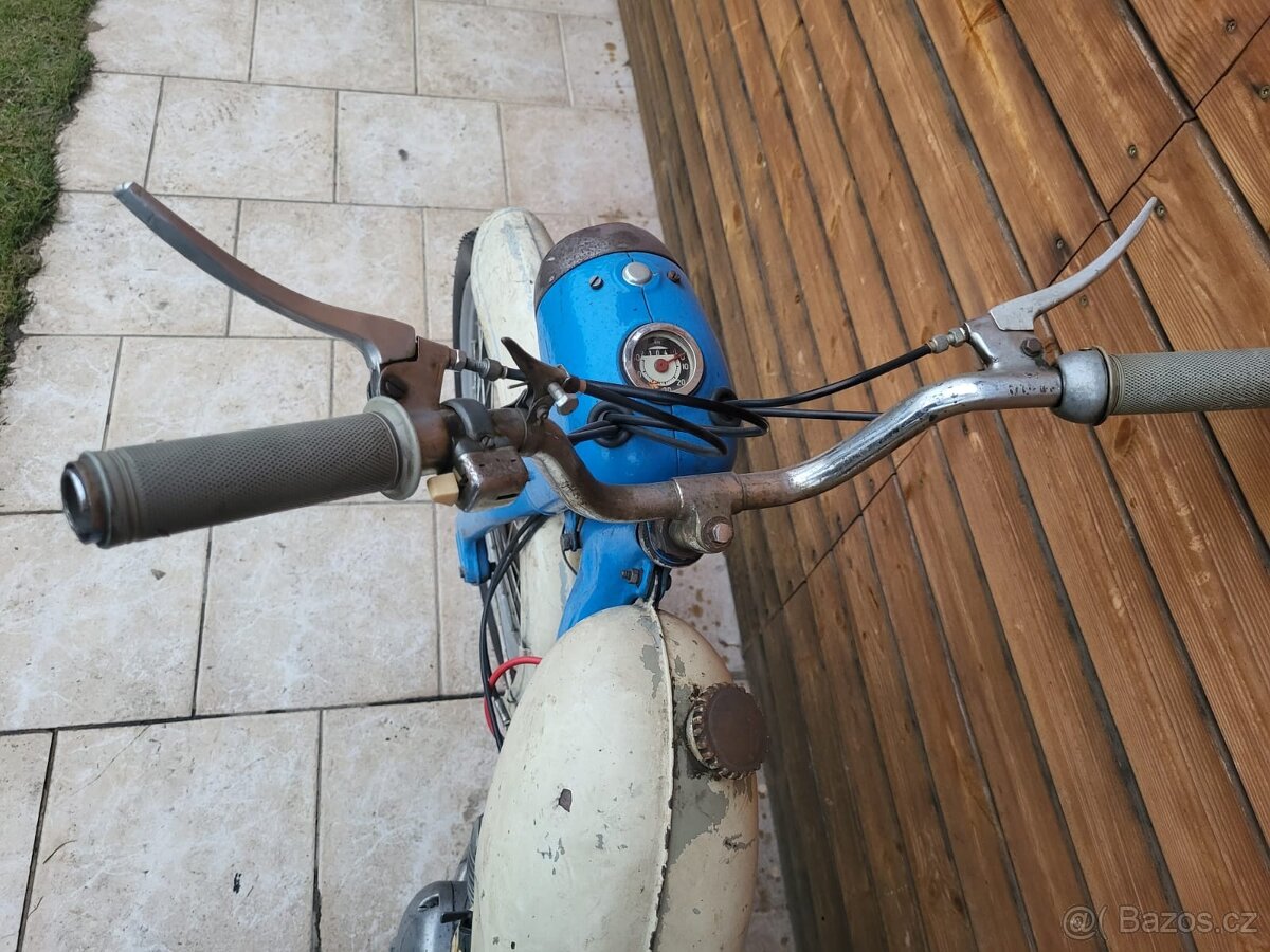 Stadion S22 motor po GO - 6