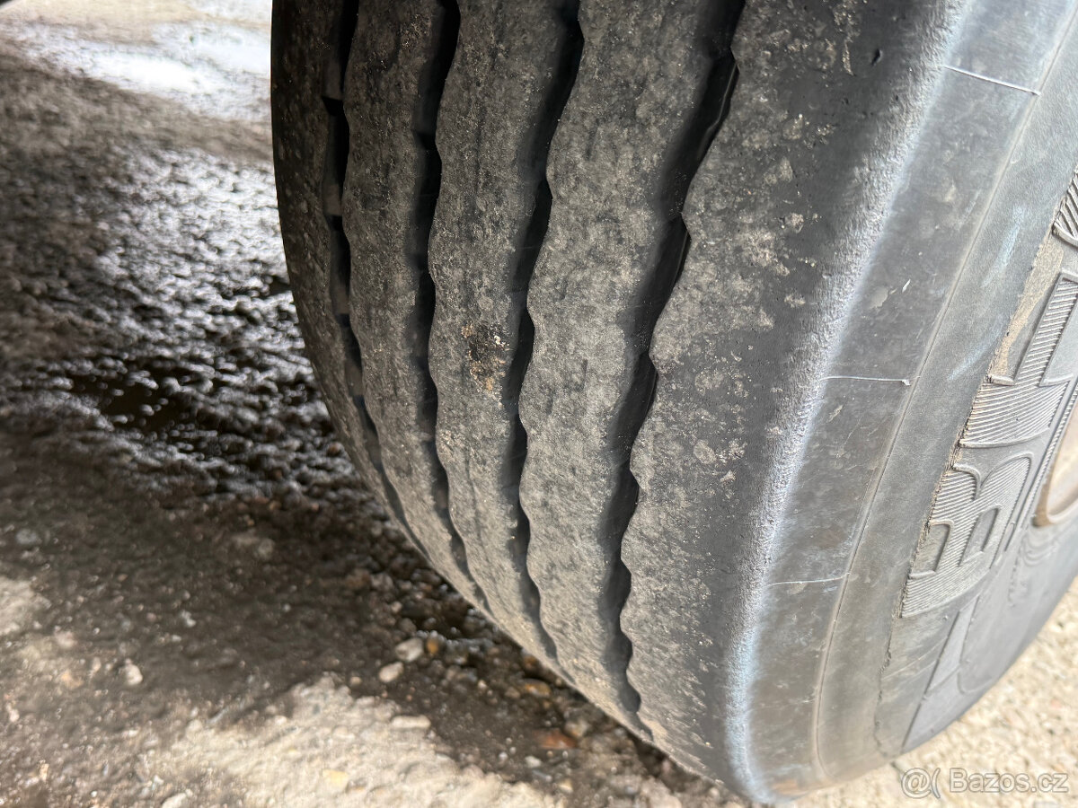 Schwarzmüller Walkingfloor posuvka dálkové ovládání - 6