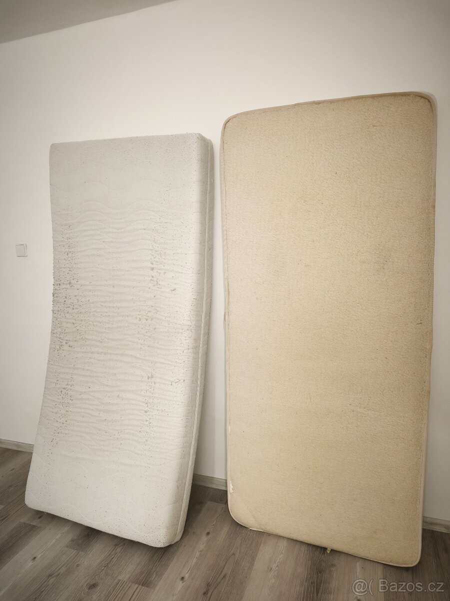 Postel z masivu 180x200cm+noční stolky - 6