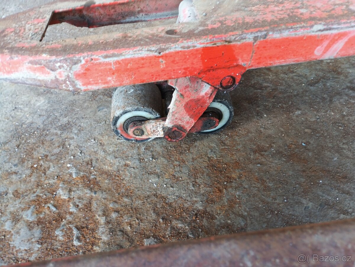 Paleťák dlouhý - 6