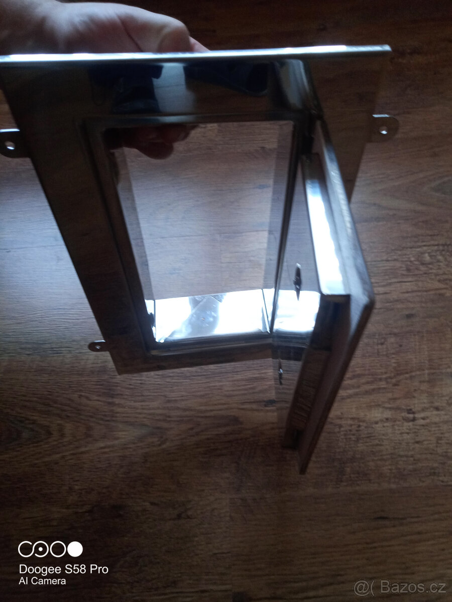 Kom.tvárnice a nerezová kom.dvířka, nepoužité - 6