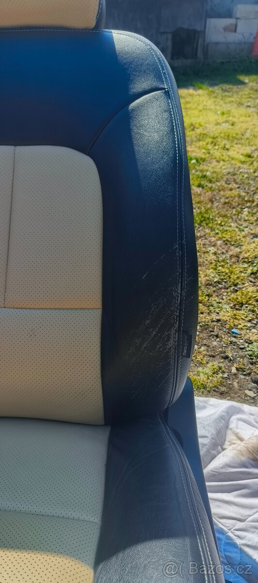 Peugeot 407 interiér - 6