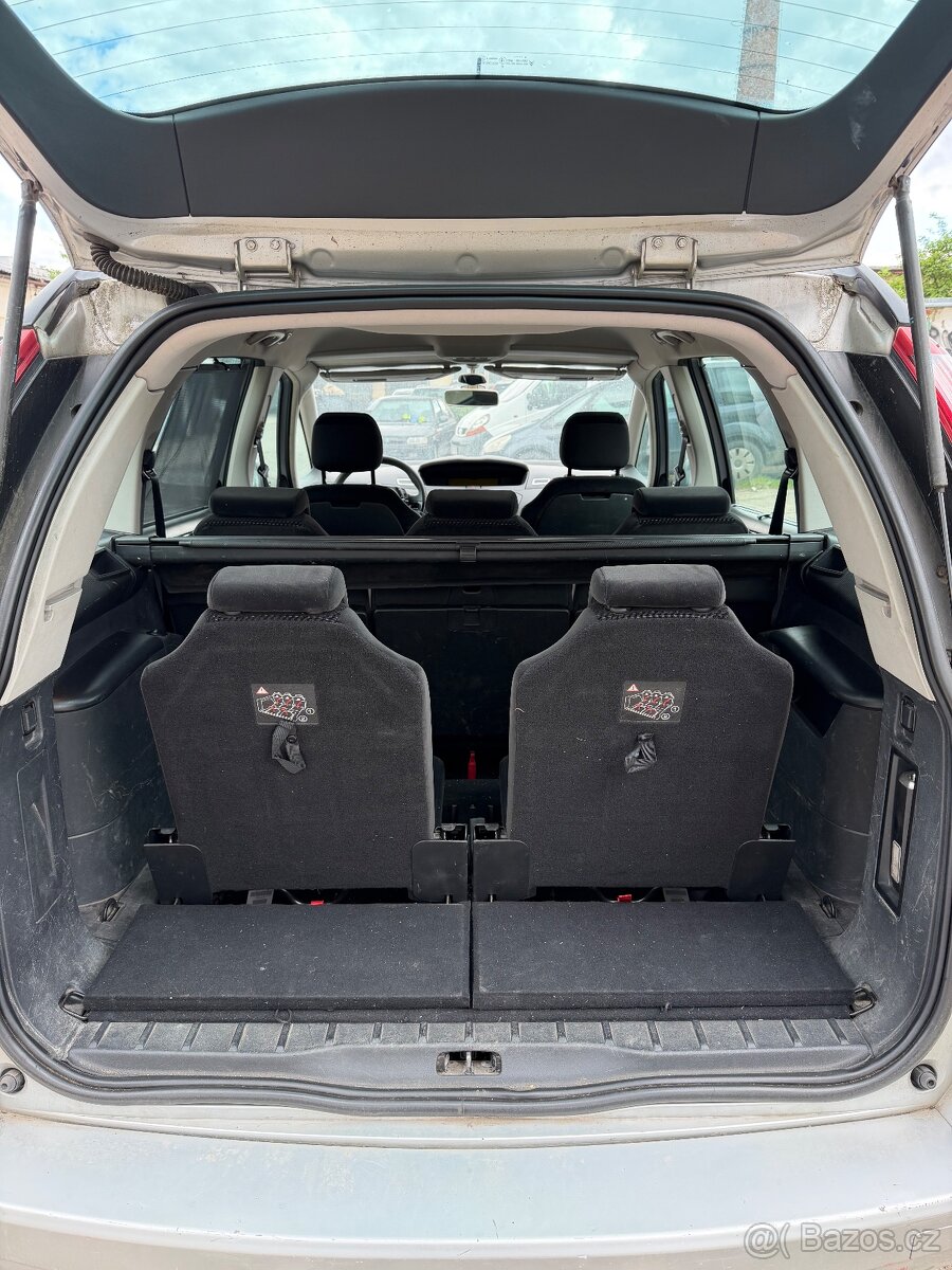 Citroen C4 Picasso 1.6 HDI 7 míst - 6