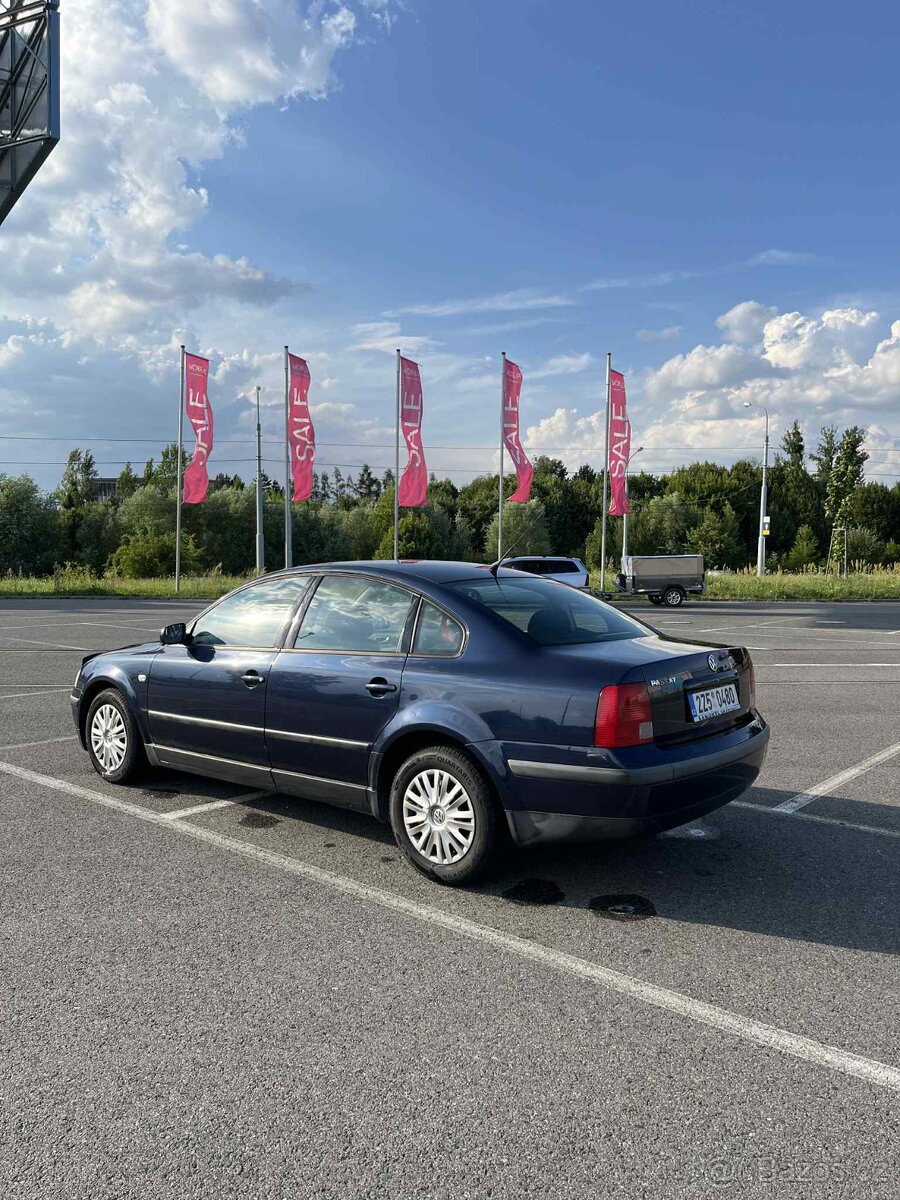 Prodám VW Passat 1.6 - 6