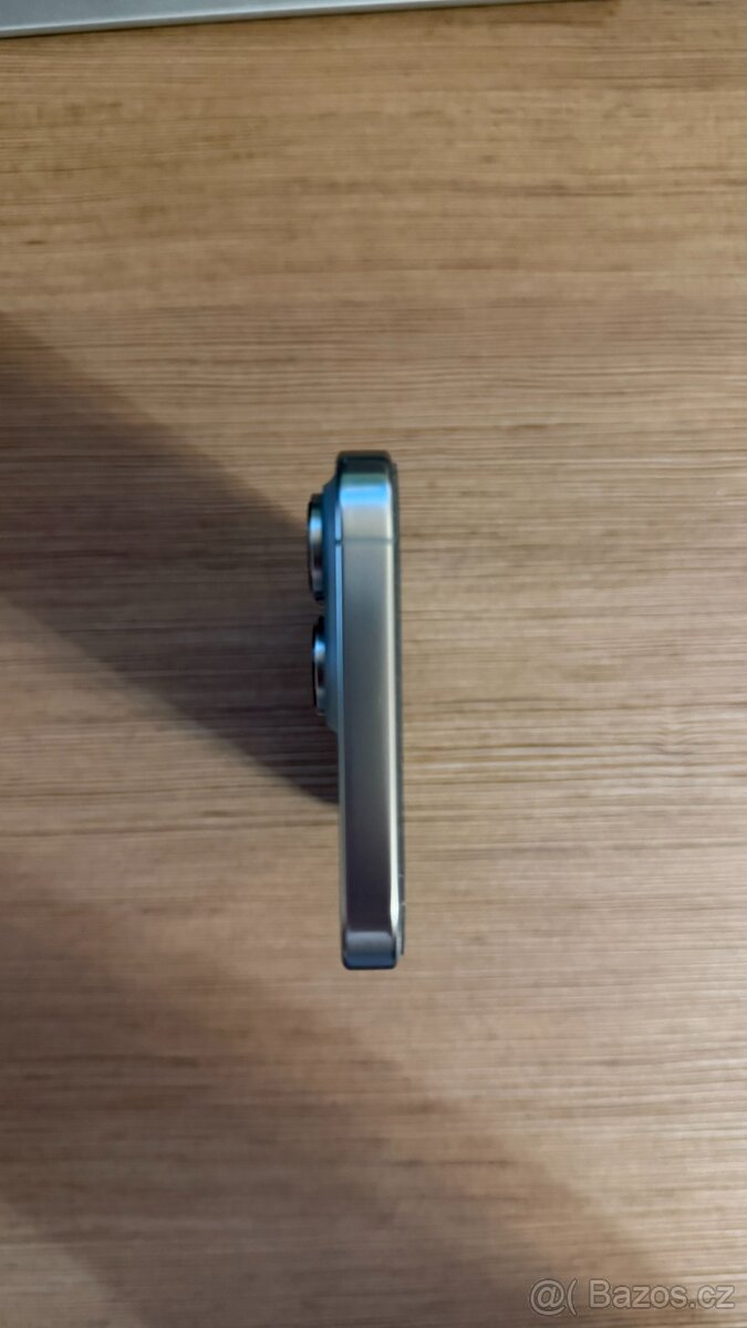 iPhone 16 Pro Max 256Gb - přírodní titan - 6