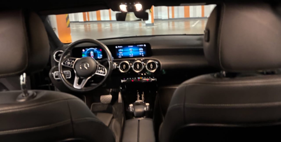 2020 Mercedes Benz A 250 - 6