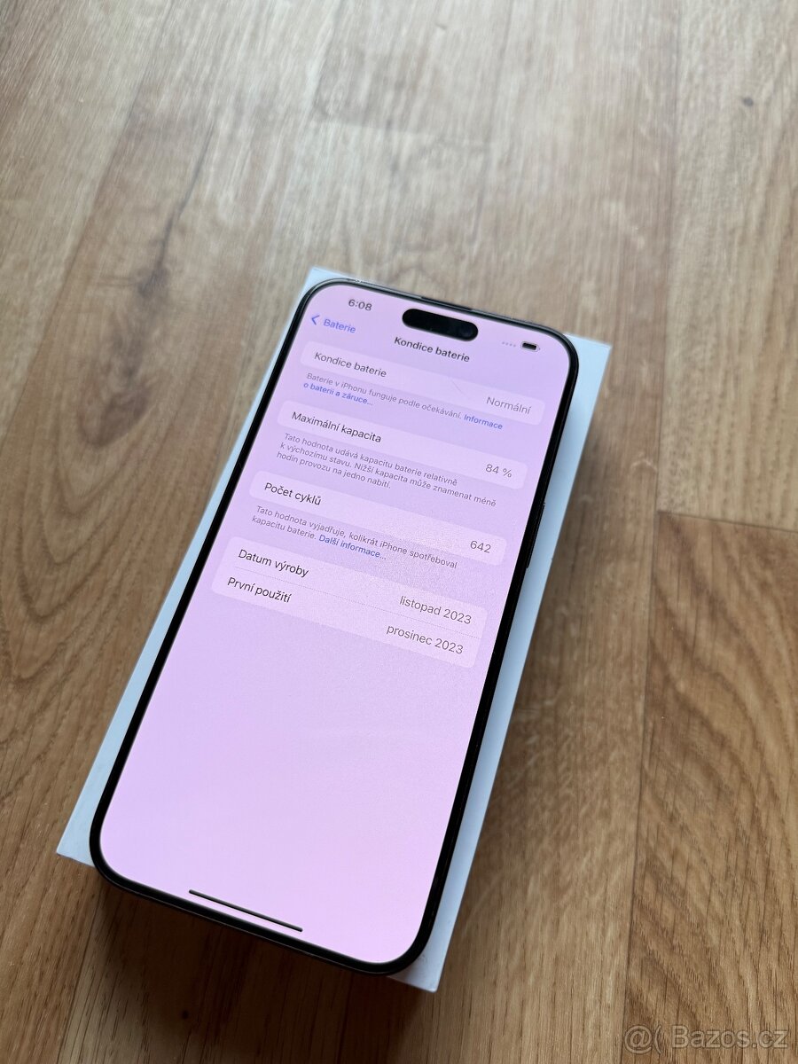 Apple iPhone 15 Pro Max 256GB modrý titan - 6