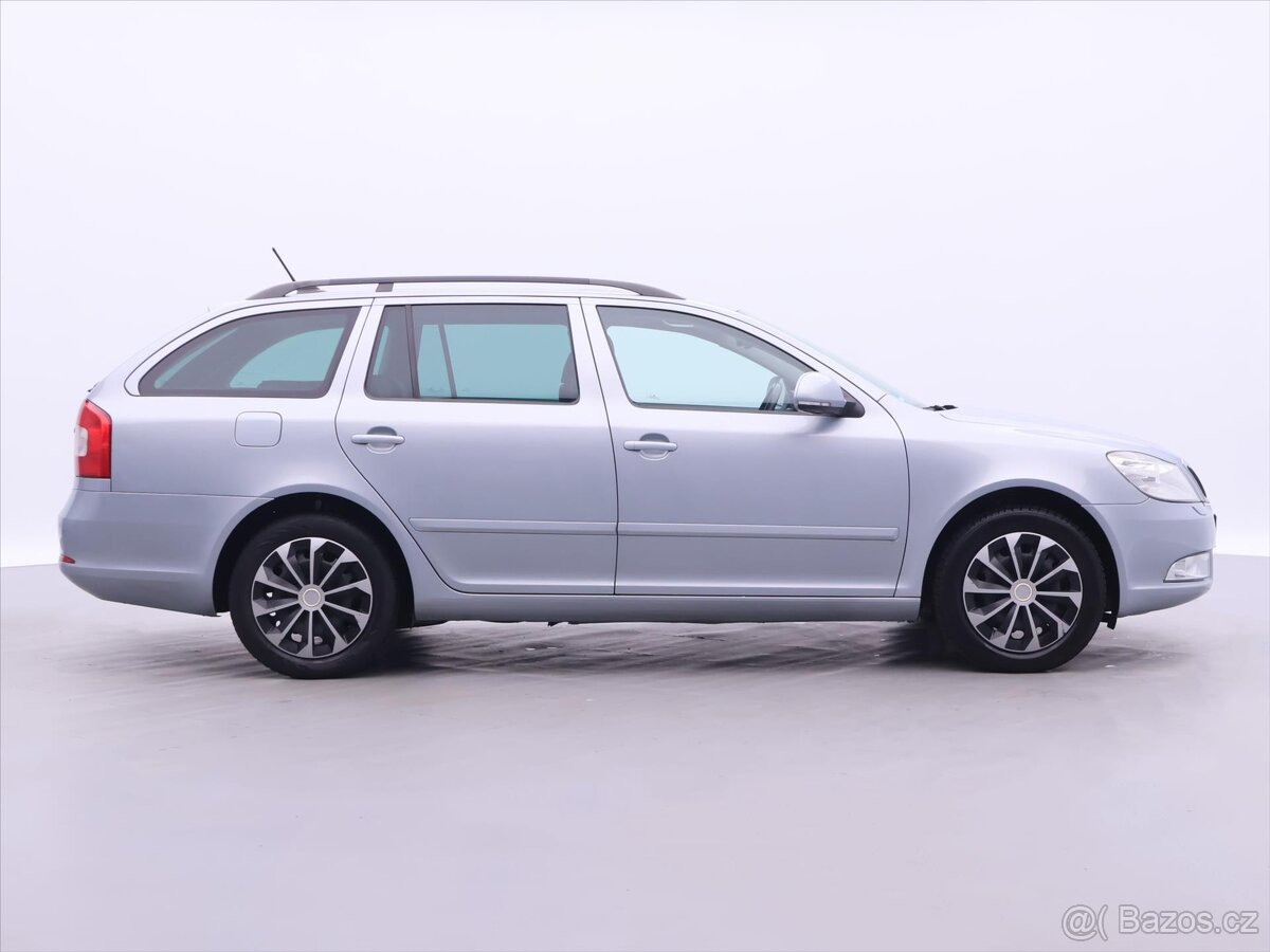Škoda Octavia 1,4 TSI Elegance Plus Xenon (2011) - 6