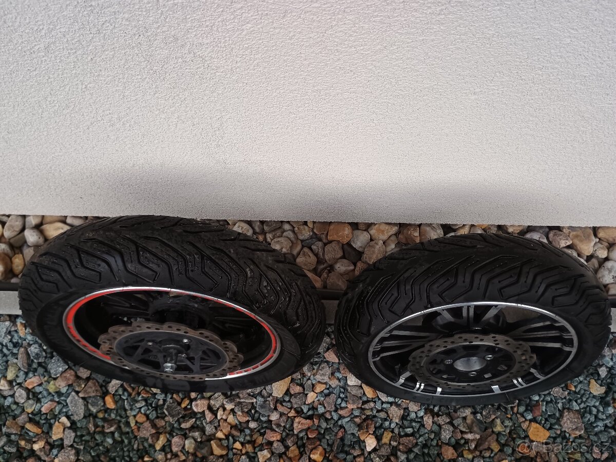 Pneu Michelin city grip 2 - 6