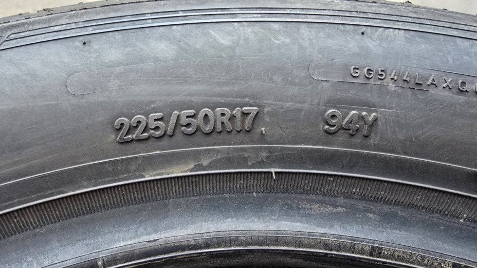 Letní pneu 225/50/17 Good Year - 6
