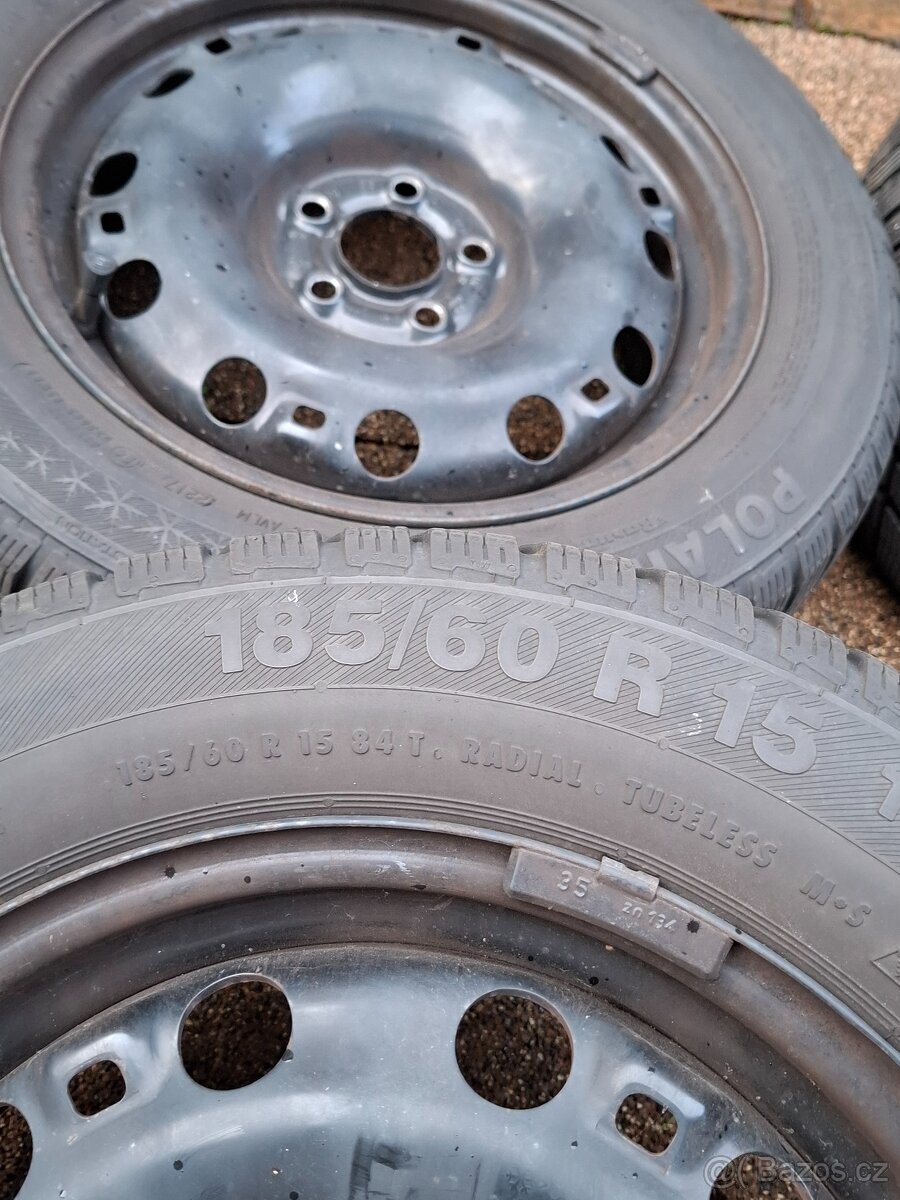 ZIMNÍ SADA+PLECH ŠKODA RAPID/FABIA III.-- 185/60/R15" - 6