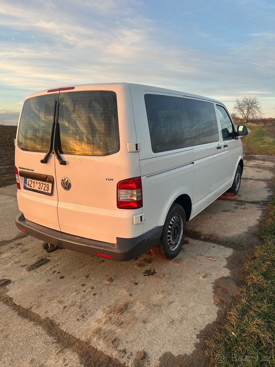 Volkswagen transporter T5 2.0TDI 75kw - 6