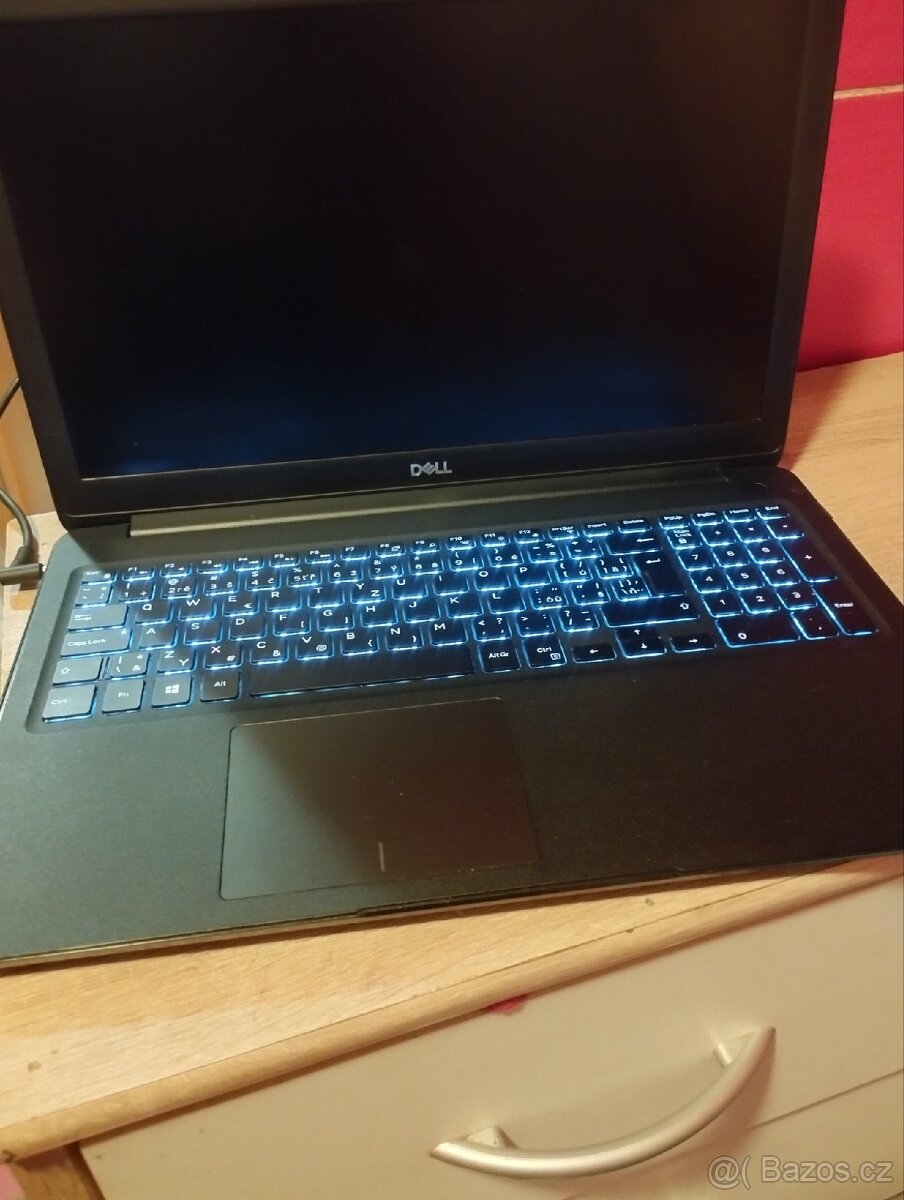 Dell Inspiron 3500, i,5 procesu 8... odběr Chotěboř - 6