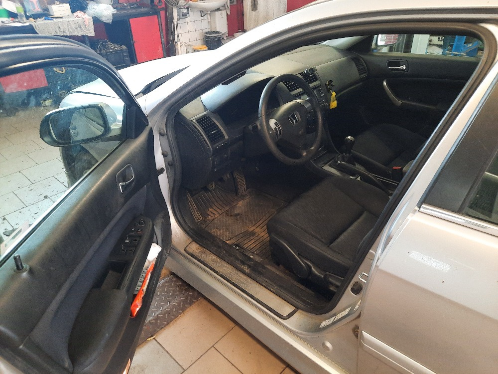 Náhradní díly Honda Accord 7G 2.0 MT - 6