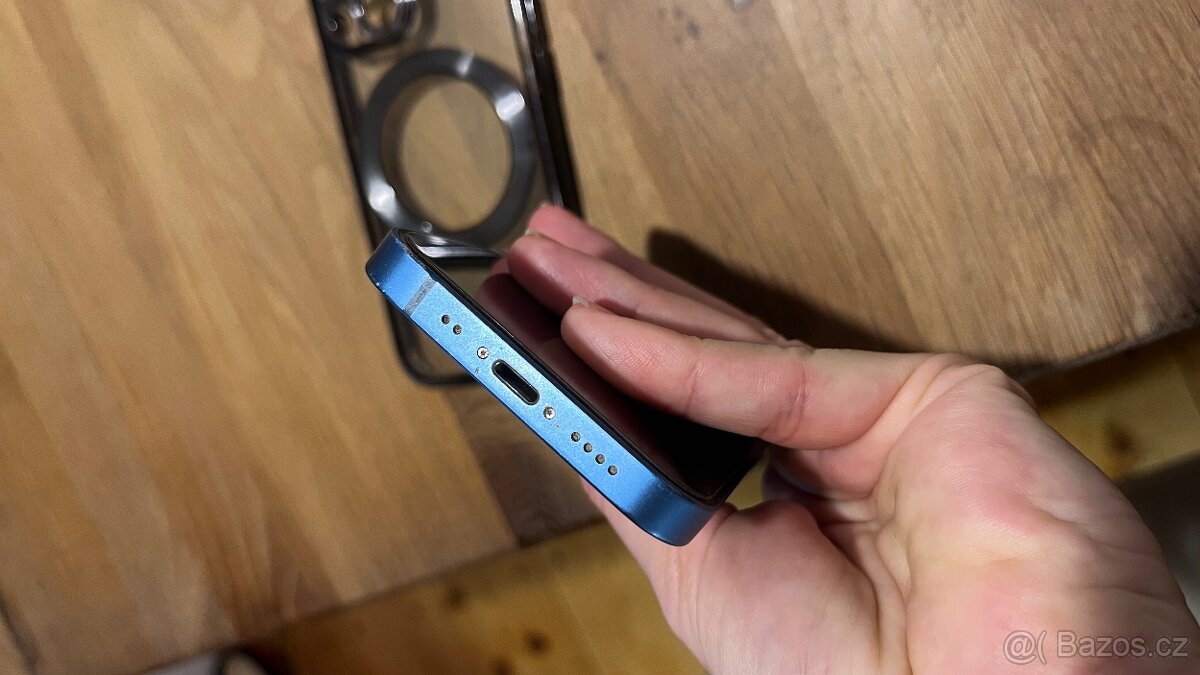 Prodám modrý iPhone 13 mini 128GB - 6