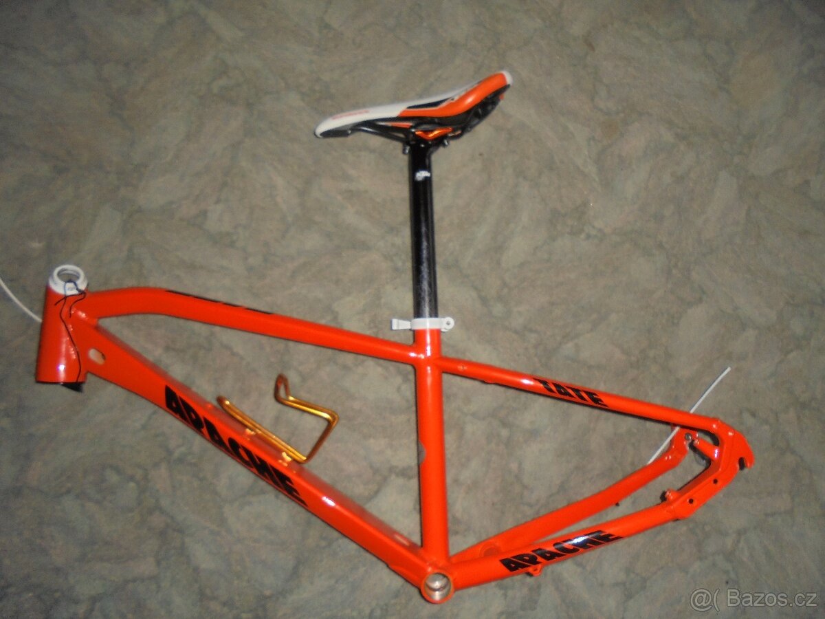 Nový Rám APACHE TATE 24 er. veľkosť 13,4" - 6