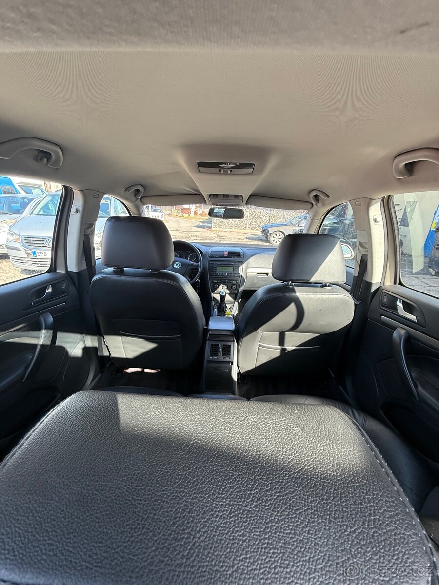 ŠKODA OCTAVIA 1.9 TDI 77 kW – NOVÁ STK DO 02/2028 - 6