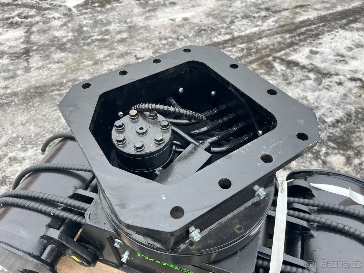 Srotýrovací drapák Haner pro bagry 4-7t - 6