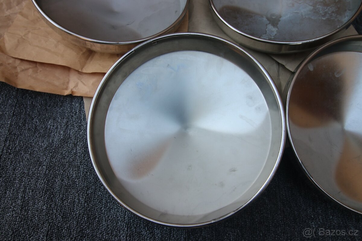 Tatra 603-2 - nové poklice - 6