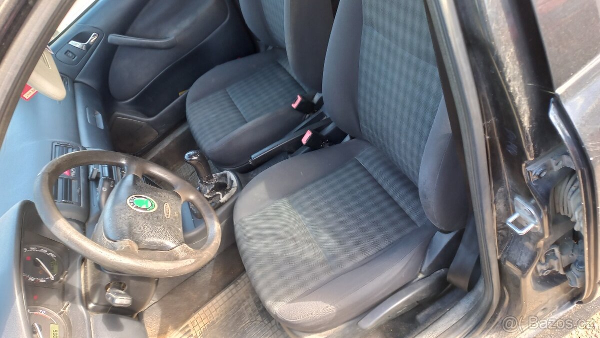 Skoda octavia 1.6 Tours - 6