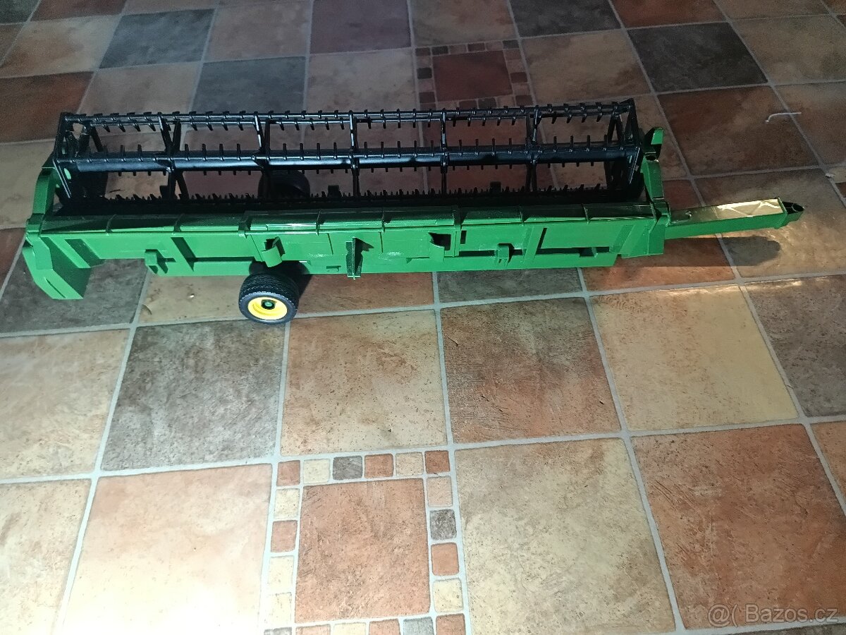 Kombajn John Deere - 6