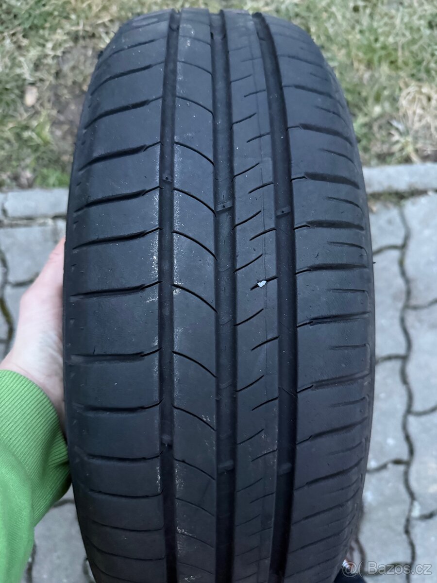 Michelin letní 185/65 r15 - 6